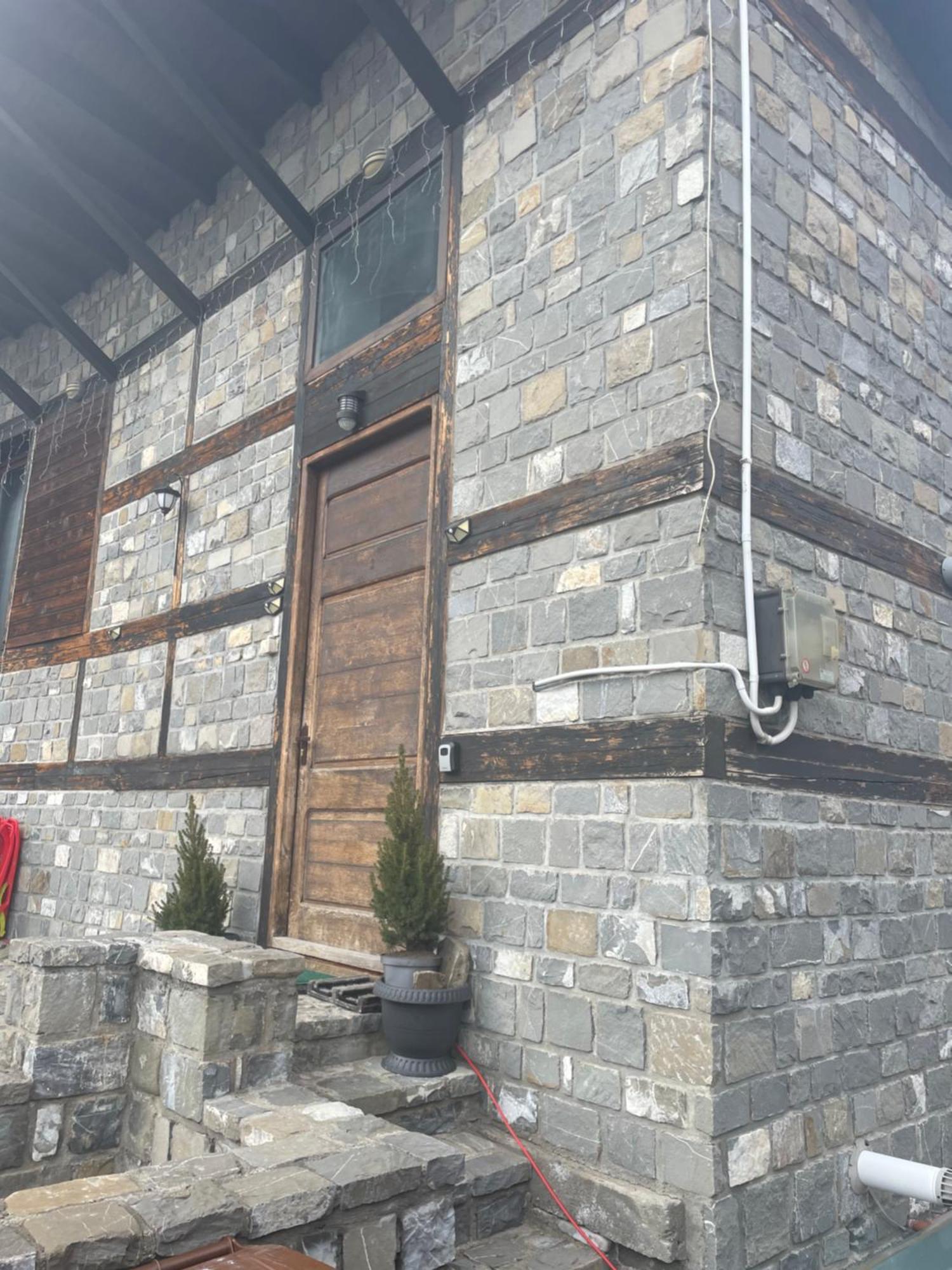 Casuta De Piatra Villa Busteni Bagian luar foto